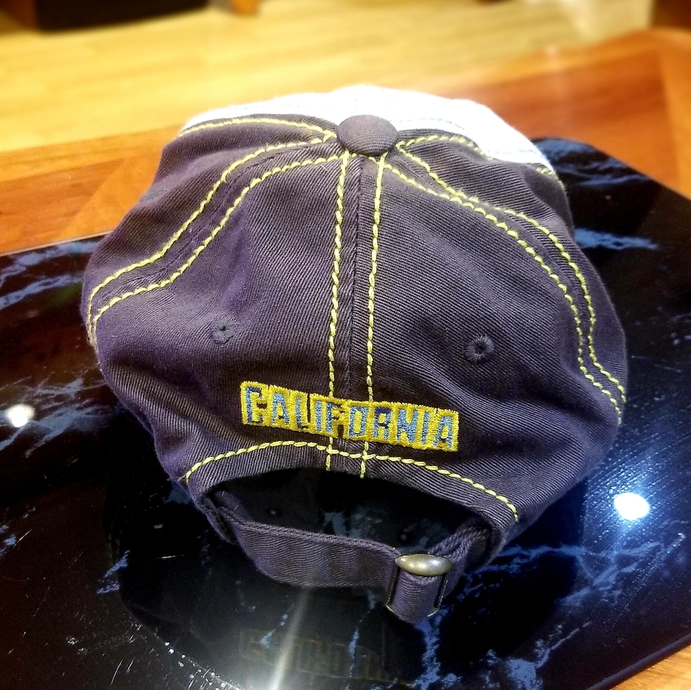 🆕️ Cal Berkeley Women's Cut cap hat - Picture 3 of 4